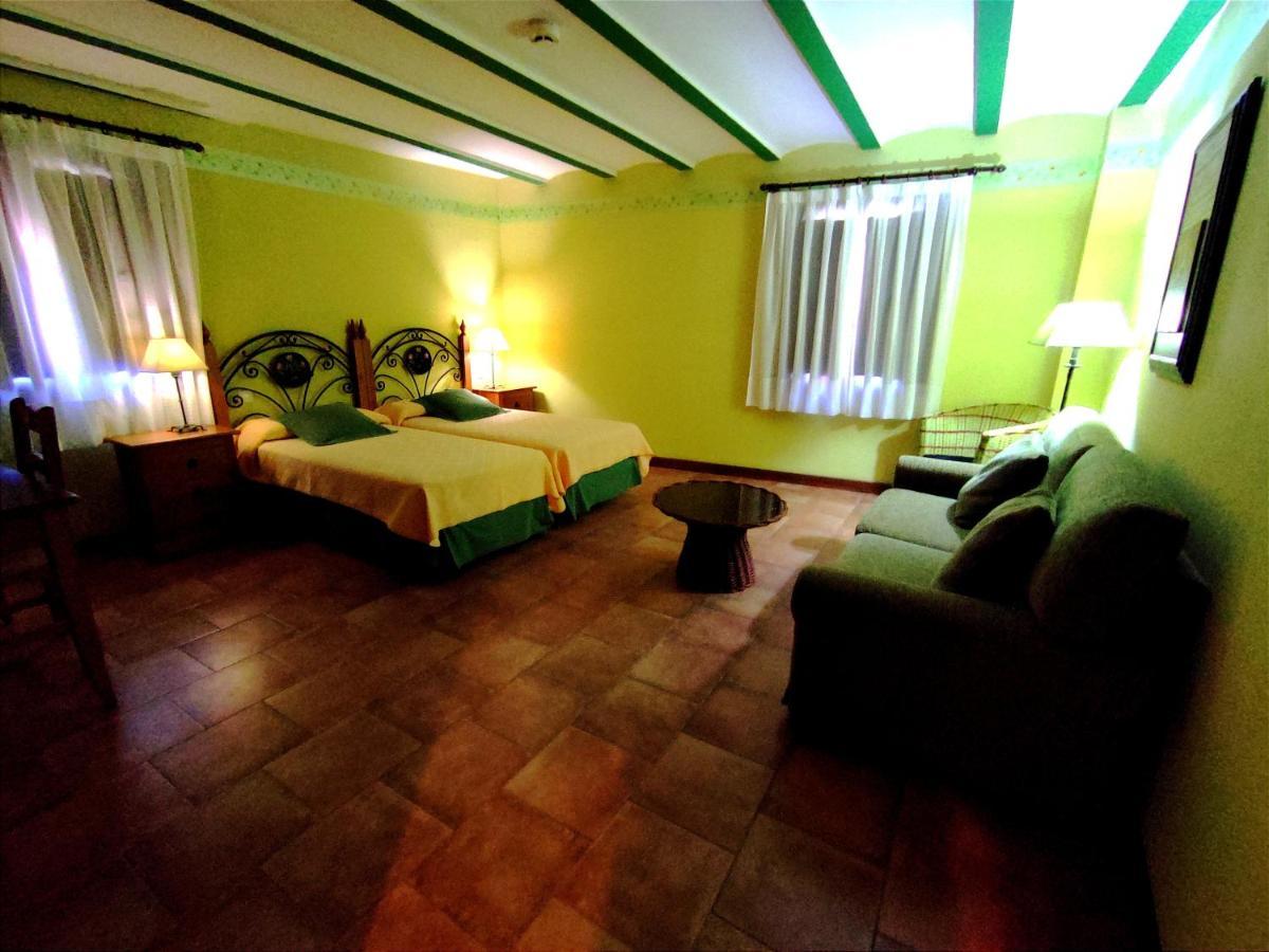 Hotel Albarran Альбаррасин Экстерьер фото